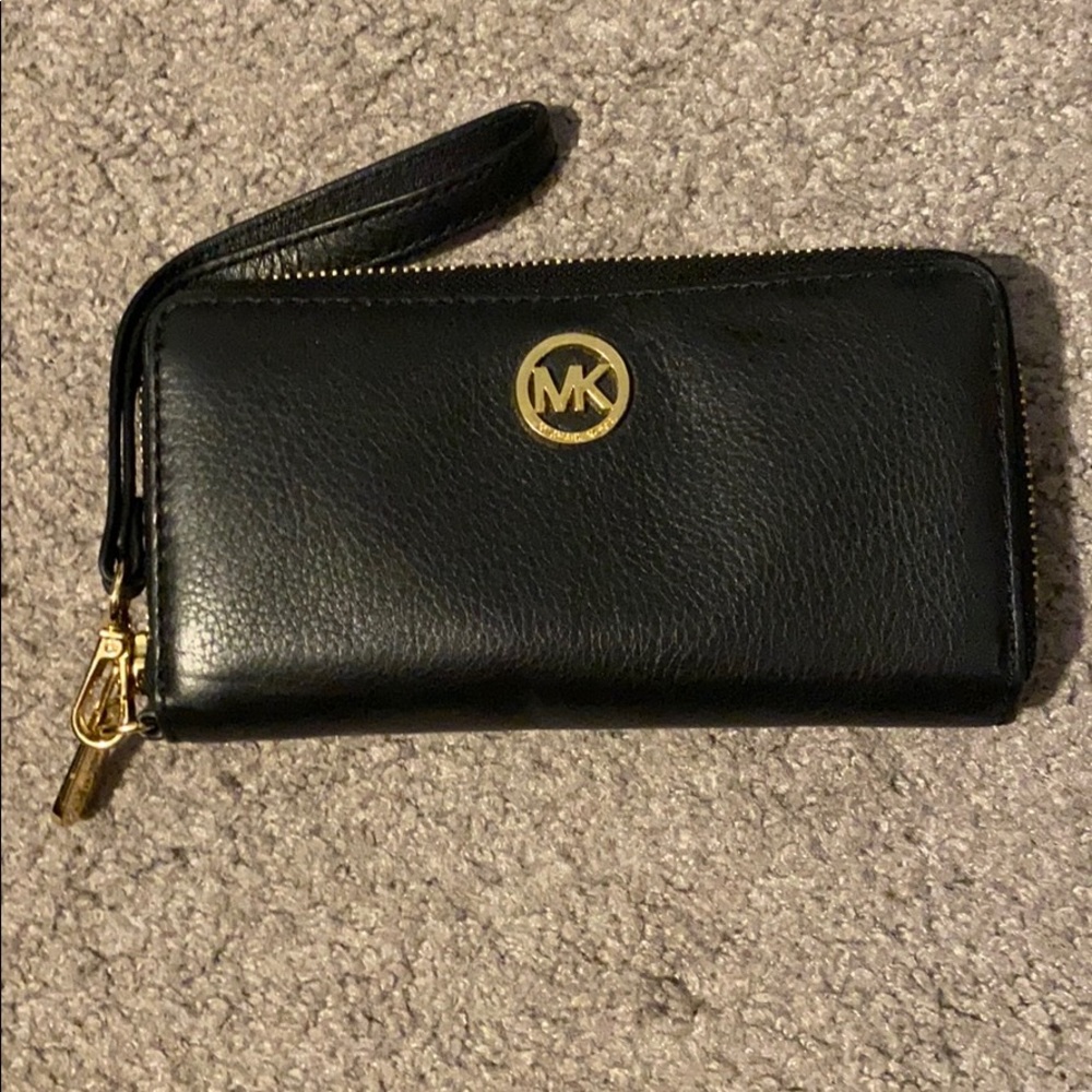 Michael Kors Wristlet